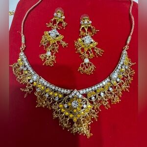 Necklace set